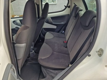 Citroen C1 I Hatchback 3d Facelifting 1.4 HDi 54KM 2009 Citroen C1 kompakt, zdjęcie 17