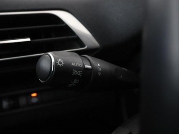 Peugeot 3008 II Crossover Facelifting  1.5 BlueHDi 130KM 2021 Peugeot 3008 full LED półskóra virtual cocpit, zdjęcie 37