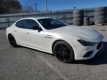 Maserati Ghibli III 2022 Maserati Ghibli Modena 2022 3.0l 3.0 Benzyna 424KM, zdjęcie 4