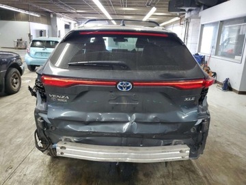 Toyota Venza 2023 Toyota Venza LE 2023 2.5l 2.5 Hybryda 219KM, zdjęcie 2