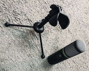 Конденсаторный USB-микрофон Mackie EM-USB