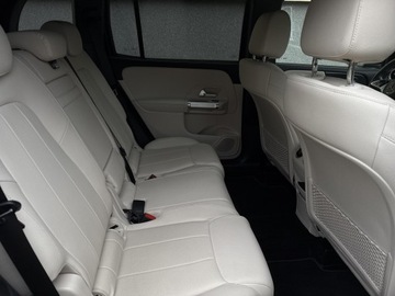 Mercedes GLB SUV 2.0 200d 150KM 2024 Mercedes-Benz GLB 200, zdjęcie 19