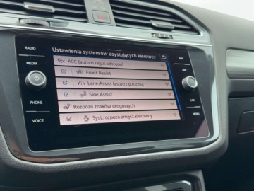 Volkswagen Tiguan II SUV Facelifting 2.0 TDI 150KM 2022 Volkswagen Tiguan Elegance, Matrix, Head-Up, Kamera, Ambiente, Asystenci, zdjęcie 25