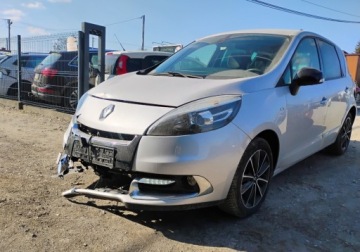 Renault Scenic III XMOD Energy TCe 115KM 2013 Renault Scenic 2013r, 1.2 Benzyna. Lekko uszkodzony prawy przod. Jezdzi.
