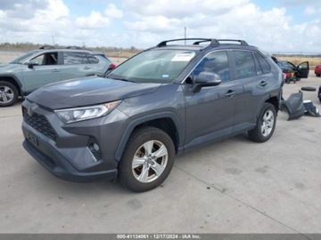 Toyota 2019 Toyota RAV4 2019r., XLE, od ubezpieczalni 2.5 Benzyna 203KM, zdjęcie 2