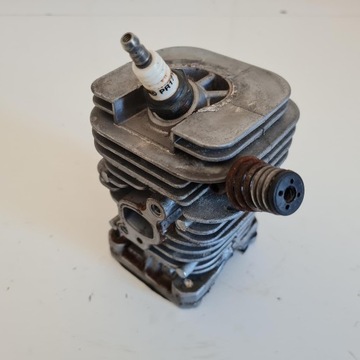 PARTNER 351 КОМПЛЕКТ ПОРШНЕЙ КОЛЕНВАЛА