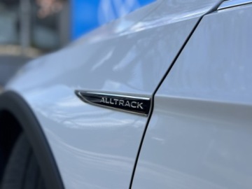 Volkswagen Passat B8 Variant Facelifting 2.0 TDI SCR 200KM 2023 Volkswagen Passat Alltrack | APP | Panorama | Hak, zdjęcie 37