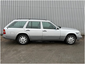 Mercedes W124 Sedan 2.5 D 113KM 1995 Mercedes-Benz W124 E 250, zdjęcie 6