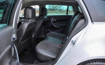 Opel Insignia I Country Tourer 2.0 CDTI Ecotec 163KM 2014 Opel Insignia 2,0CDTI (163KM) Automat Lift 2014 r. 2.0 Diesel 163KM, zdjęcie 7