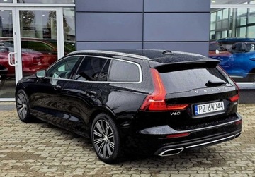 Volvo V60 II  Kombi 2.0 T5 250KM 2019 Volvo V60 2.0 PB 250KM AT Inscription Serwis ASO Gwarancja Szyberdach Weba, zdjęcie 7