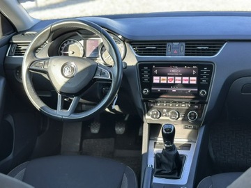 Skoda Octavia III Kombi Facelifting 1.6 TDI 115KM 2020 Škoda Octavia Skoda Octavia 1.6TDi 115KM 2020, zdjęcie 3
