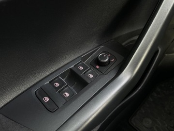 Volkswagen Polo VI Hatchback 5d 1.0 TSI 95KM 2018 Volkswagen Polo Comfortline ! Klimatyzacja ! Limit, zdjęcie 23