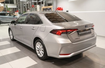Toyota Corolla XII Sedan 1.8 Hybrid 122KM 2022 Toyota Corolla 1.8 Hybrid Comfort Gwarancja 1.8 Hybryda 122KM, zdjęcie 2