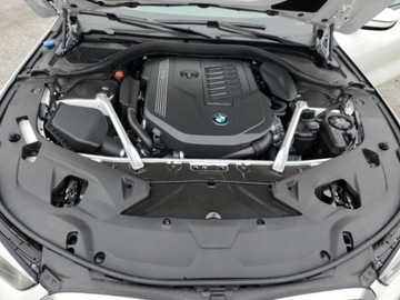 BMW Seria 8 II 2024 BMW Seria 8 2024, 3.0L, od ubezpieczalni, zdjęcie 9