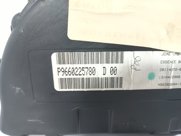 CITROEN C2 03-12 PŘÍSTROJOVÁ DESKA BUDÍKY TACHOMETR OE P9660225780
