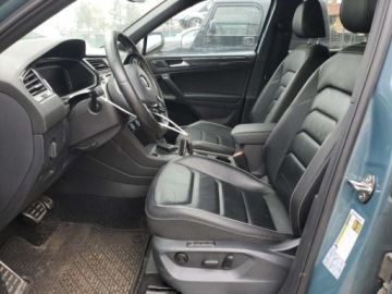 Volkswagen Tiguan II 2021 Volkswagen Tiguan 2021 Volkswagen Tiguan 2.0T SEL Premium R-Line 4MOTION, zdjęcie 7