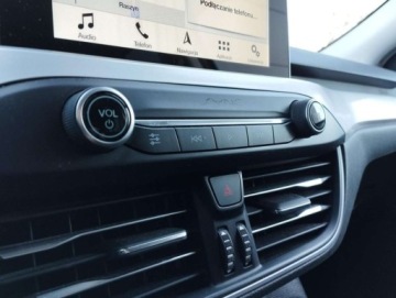 Ford Focus III Sedan Facelifting 1.0 EcoBoost 125KM 2018 Ford Focus Ford Focus 1.0 salon PL, kamera, serwisowany, Gwarancja, FV VAT, zdjęcie 16