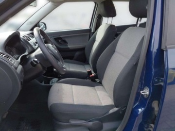 Skoda Fabia II Hatchback Facelifting 1.2 TSI 105KM 2014 Skoda Fabia Active 1.2TSI 105KM DSG Salon PL FV-Marza 1.2 104KM, zdjęcie 9