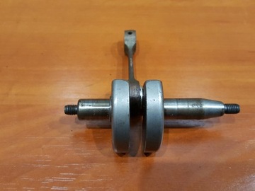 ШАТУН КОЛЕНВАЛА HUSQVARNA 122 C