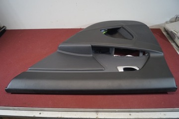 Обшивка боковой двери правой задней Kia Sportage III