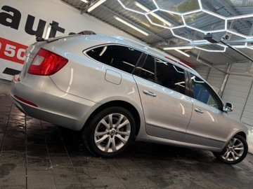 Skoda Superb II Sedan 2.0 TDI CR DPF 140KM 2013 Skoda Superb duze rodzinne kombi w 4x4 z automatyczna skrzynia dsg w bogat, zdjęcie 14
