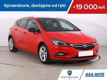Opel Astra J GTC 1.6 Turbo ECOTEC 200KM 2018 Opel Astra 1.6 T, Salon Polska, Serwis ASO, Navi