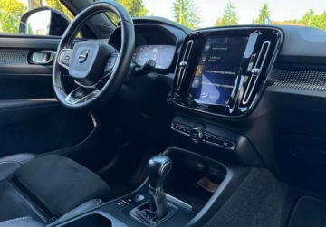 Volvo XC40 Crossover 2.0 D3 150KM 2020 Volvo XC 40 2,0 D3 R-Design FullLed El.Klapa Grz.Fotele Skora Serwis Gwara, zdjęcie 6