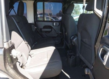 Jeep Wrangler IV 2022 Jeep Wrangler 2022, 3.6L, 4x4, WILLYS SPORT, od ubezpieczalni 3.6 Benzyna, zdjęcie 10