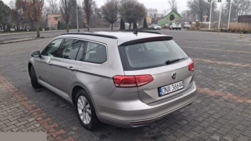 Volkswagen Passat B8 Variant 1.6 TDI BlueMotion SCR 120KM 2016 Volkswagen Passat 1.6 TDI (BlueMotion Technology) Comfortline 120KM 2016r, zdjęcie 5