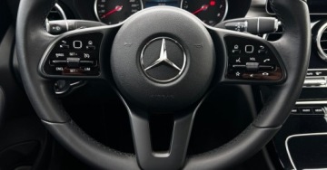 Mercedes Klasa C W205 Limuzyna Facelifting 1.6 C160 129KM 2019 Mercedes-Benz Klasa C SalonPL 9G Nawigacja Kamera LED Alufegi Czujniki Par, zdjęcie 5