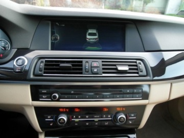 BMW Seria 5 F10-F11 Limuzyna 520d 184KM 2013 BMW Seria 5 Xenon Skora Navi Profesjonal Dociagi Head-Up 2.0 Diesel 184KM, zdjęcie 29