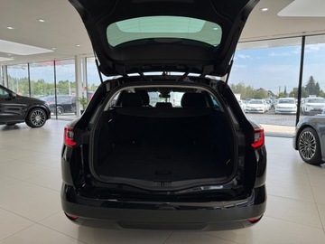 Renault Megane IV Grandtour Facelifting 1.3 TCe 140KM 2020 Renault Megane Limited / 1 właściciel / Salon Pols, zdjęcie 15