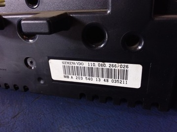 MERCEDES C W203 DIESEL PŘÍSTROJOVÁ DESKA BUDÍKY A2035401348