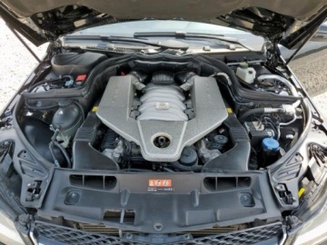 Mercedes Klasa C W205 2014 Mercedes-Benz Klasa C 63 AMG 2014 6.2l 6.2 Benzyna 451KM, zdjęcie 6