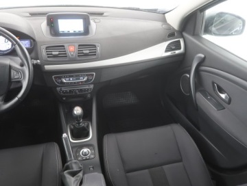 Renault Megane III Grandtour 1.6 16v 110KM 2011 Renault Megane 1.6 16V, Navi, Klima, Klimatronic, zdjęcie 7