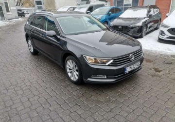 Volkswagen Passat B8 Variant 2.0 TDI BlueMotion SCR 150KM 2018 Volkswagen Passat Volkswagen Passat 2.0 TDI SCR DSG Trendline 2.0 Diesel, zdjęcie 5