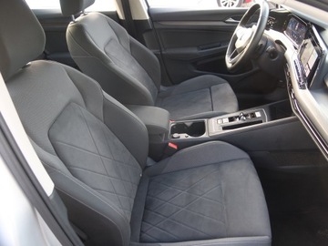 Volkswagen Golf VIII Hatchback Plug-In-Hybrid 1.4 TSI 204KM 2022 VW Golf 1.4 TSI eHybrid, Salon Polska, zdjęcie 8