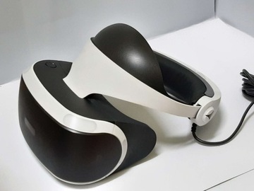 НАБОР PLAYSTATION VR V2 PS4 + КАМЕРА V2 + 2 ДВИЖЕНИЯ + 5 ИГР