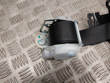 Tesla S 2458529AC Ремни безопасности задние правые