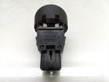 NISSAN JUKE PŘEPÍNAČ SVĚTEL VÝSTRAŽNÝCH