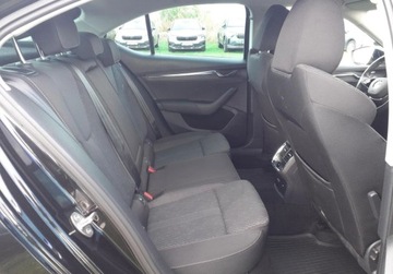 Skoda Octavia IV Liftback 1.5 TSI EVO 150KM 2023 Skoda Octavia Style 1.5 TSI 150 KM Virtual Cockpit Kamera LED Podg. fo, zdjęcie 6