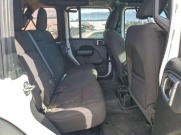 Jeep Wrangler IV 2023 Jeep Wrangler Sport 2023 3.0 Diesel 285KM, zdjęcie 10