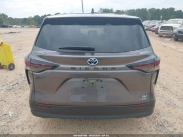 Toyota Sienna III 2024 Toyota Sienna xle, 2024r., 2.5L 2.5 Benzyna 189KM, zdjęcie 6