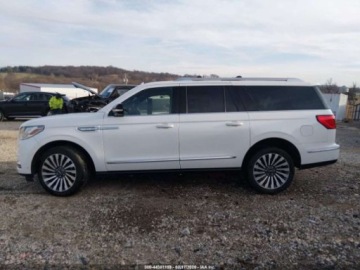 Lincoln Navigator III 2021 Lincoln Navigator Reserve L 2021 3.5 Benzyna 450KM, zdjęcie 2