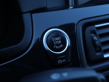 BMW Seria 5 F10-F11 Limuzyna Facelifting 518d 150KM 2016 BMW 5 518d, Salon Polska, Automat, Navi, Xenon, zdjęcie 16