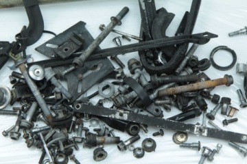 TRIUMPH SPEED TRIPLE 955I 00-04 БОЛТЫ ВИНТЫ