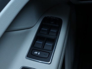 Jaguar XF II Sedan 2.0 i4D 240KM 2017 Jaguar XF 25d AWD, Salon Polska, Serwis ASO, zdjęcie 21