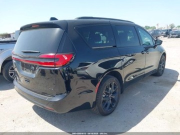 Chrysler Pacifica II 2024 Chrysler Pacifica Touring L 2024 3.6l 3.6 Benzyna 287KM, zdjęcie 4