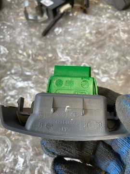 CITROEN C1 PŘEPÍNAČ OKNO PRAVÝ PŘEDNÍ