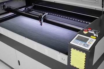 CO2 ЛАЗЕРНЫЙ ПЛОТТЕР, 160х100, 150-180Вт, CW-5200